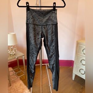 Lululemon Wunder Under Leggings Palm tree mesh size 4 or 6